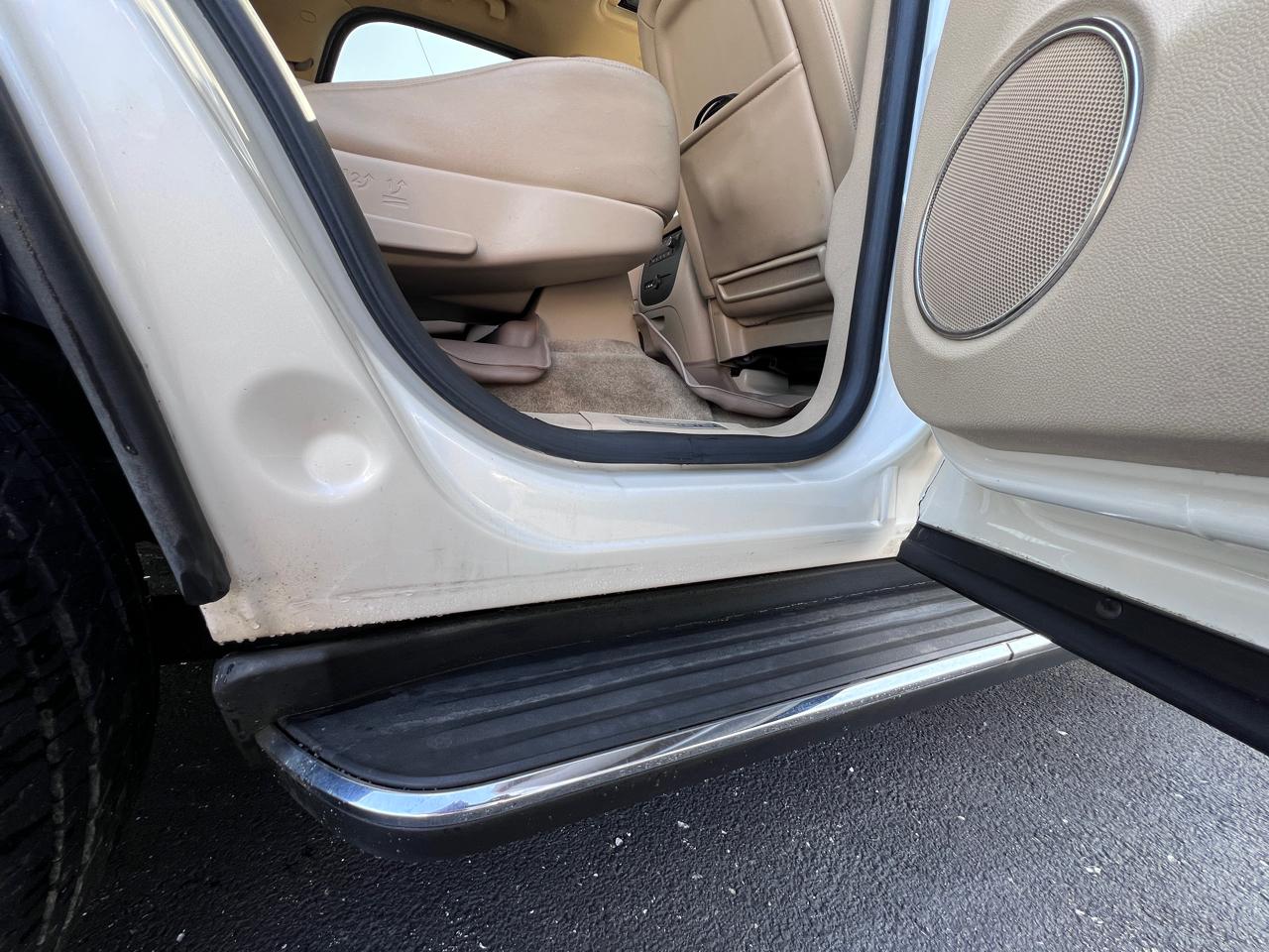 GMC Yukon AWD 4dr 1500 Denali 2013