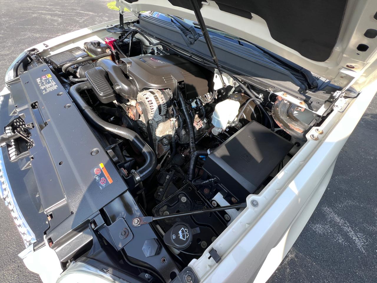 GMC Yukon AWD 4dr 1500 Denali 2013