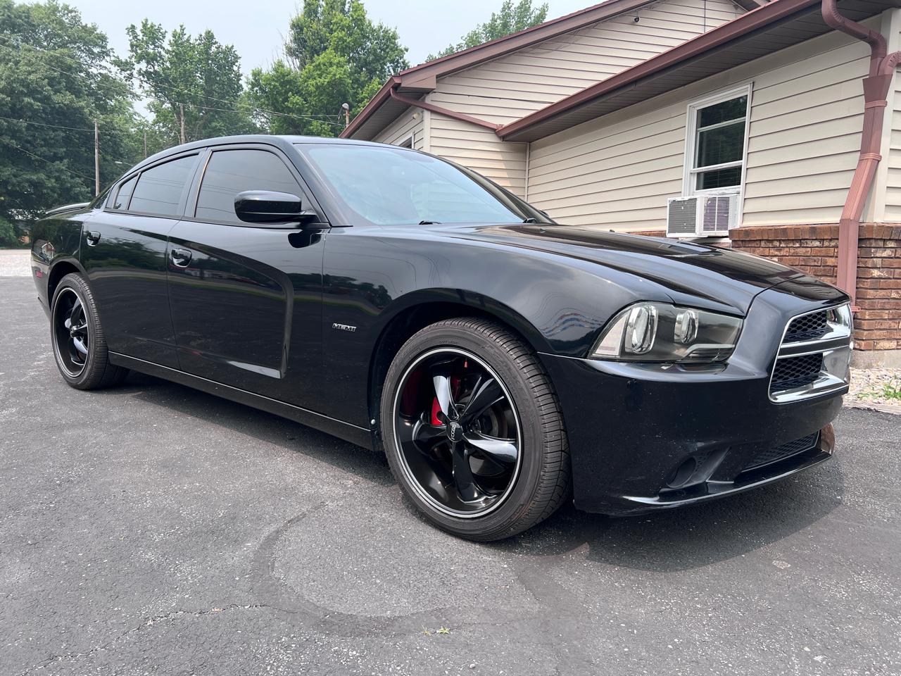 Dodge Charger 4dr Sdn RT RWD 2014