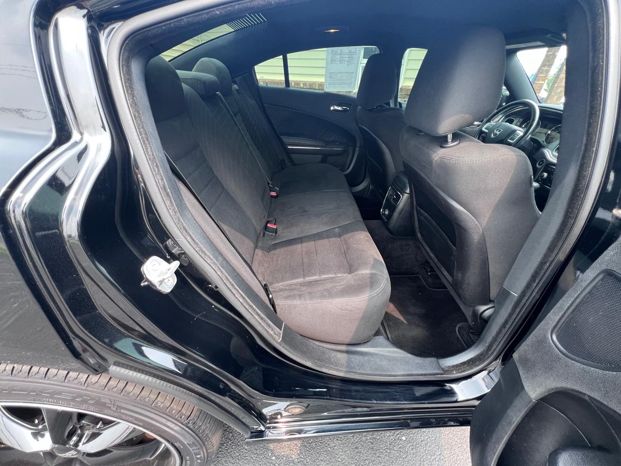 Dodge Charger 4dr Sdn RT RWD 2014