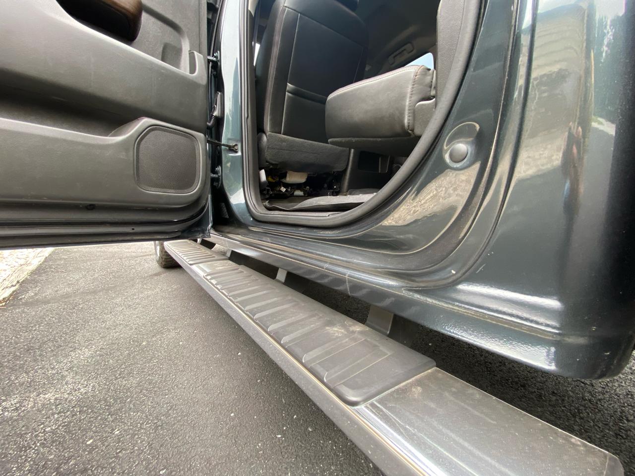 GMC Sierra 1500 4WD Crew Cab 143.5" Denali 2017