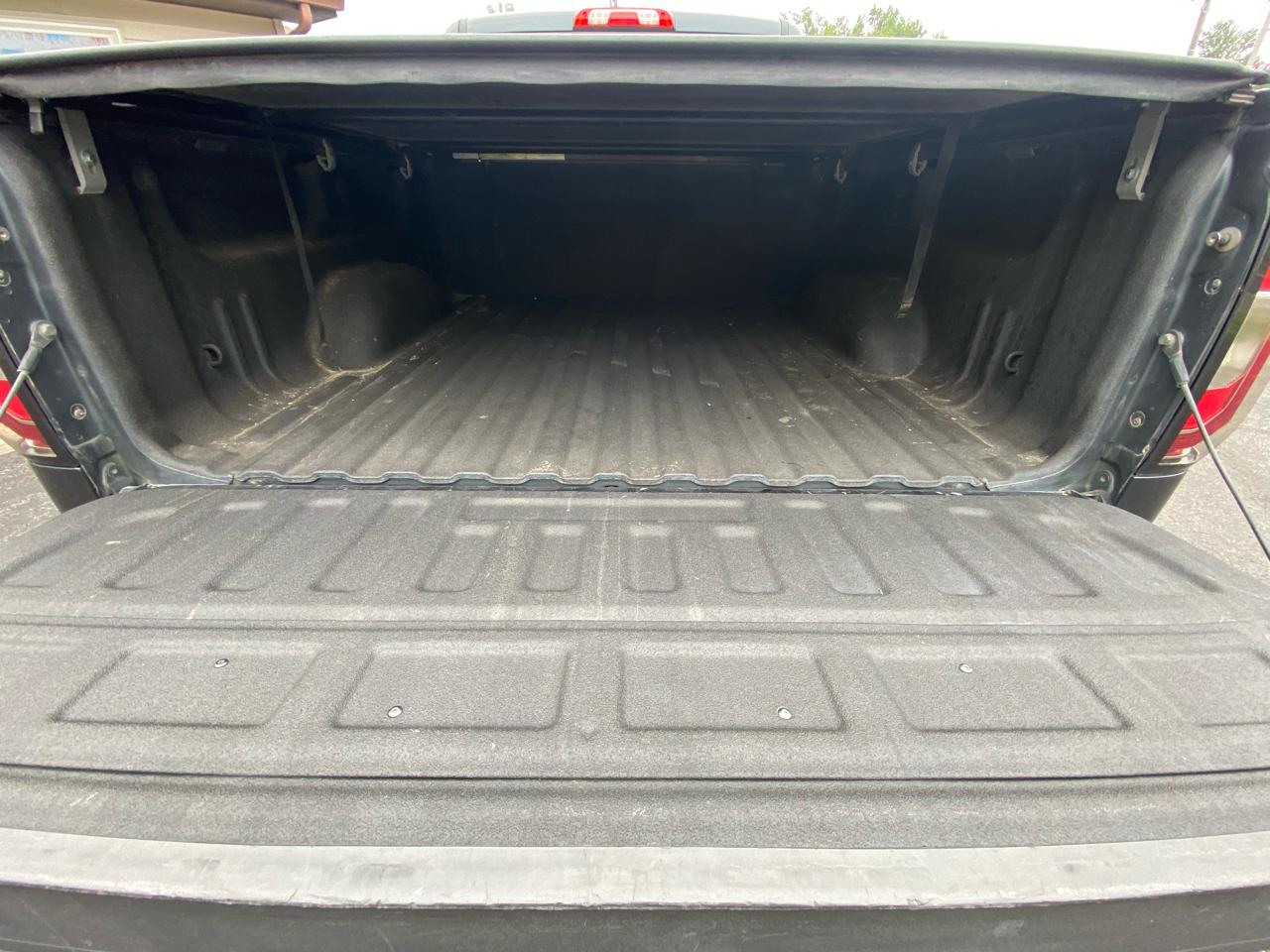 GMC Sierra 1500 4WD Crew Cab 143.5" Denali 2017