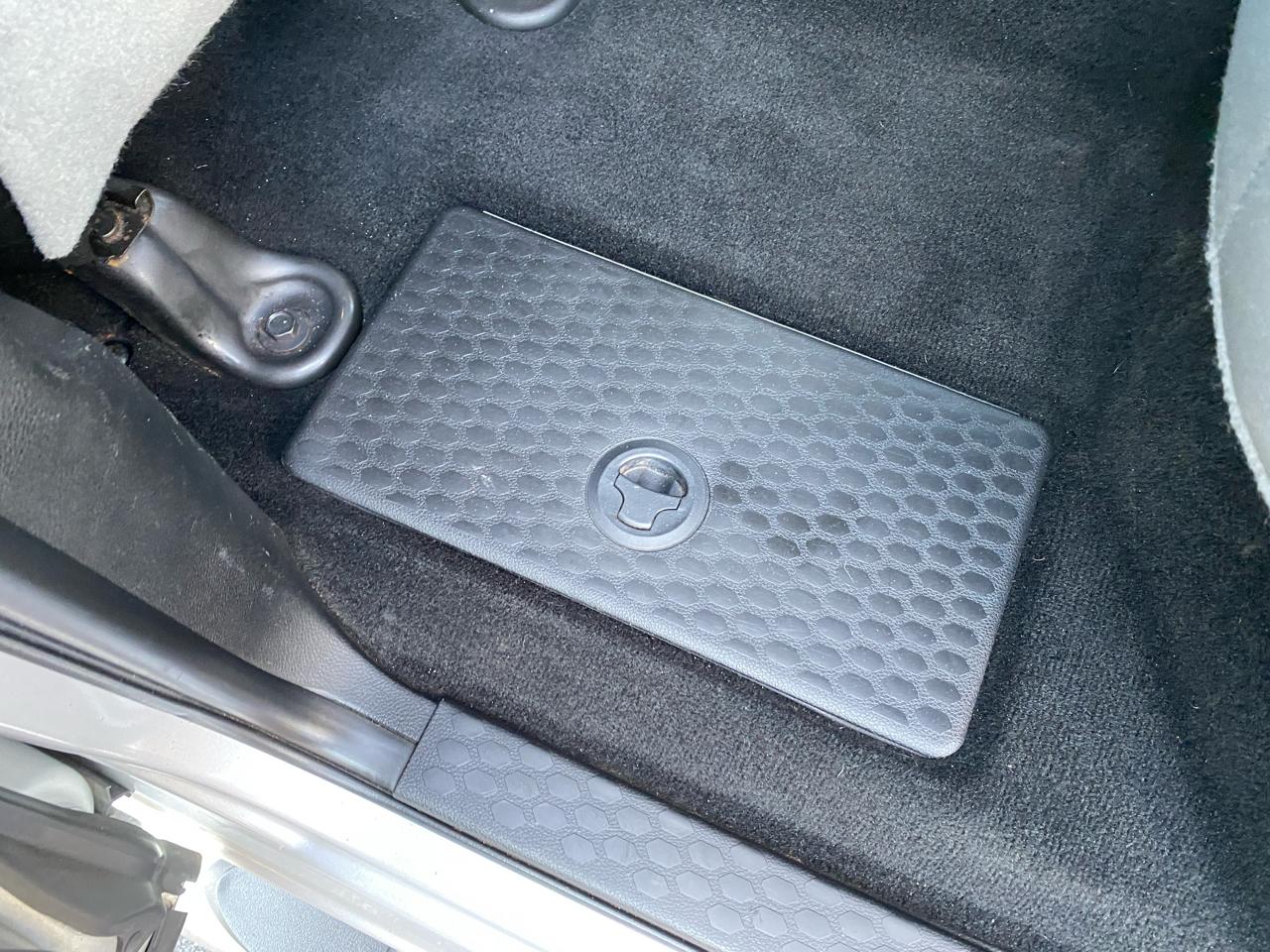 RAM 1500 4WD Crew Cab 140.5" Express 2014