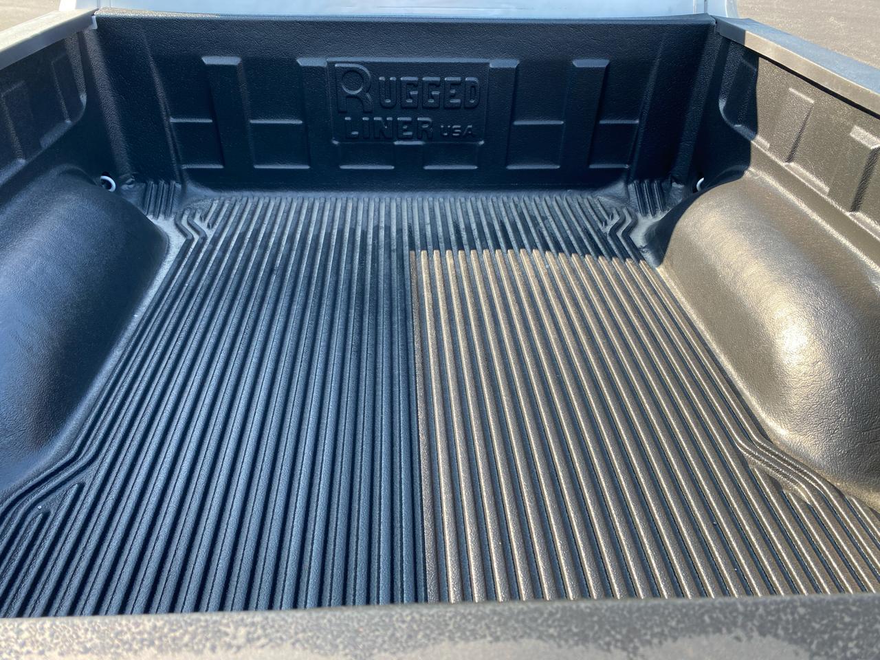 RAM 1500 4WD Crew Cab 140.5" Express 2014