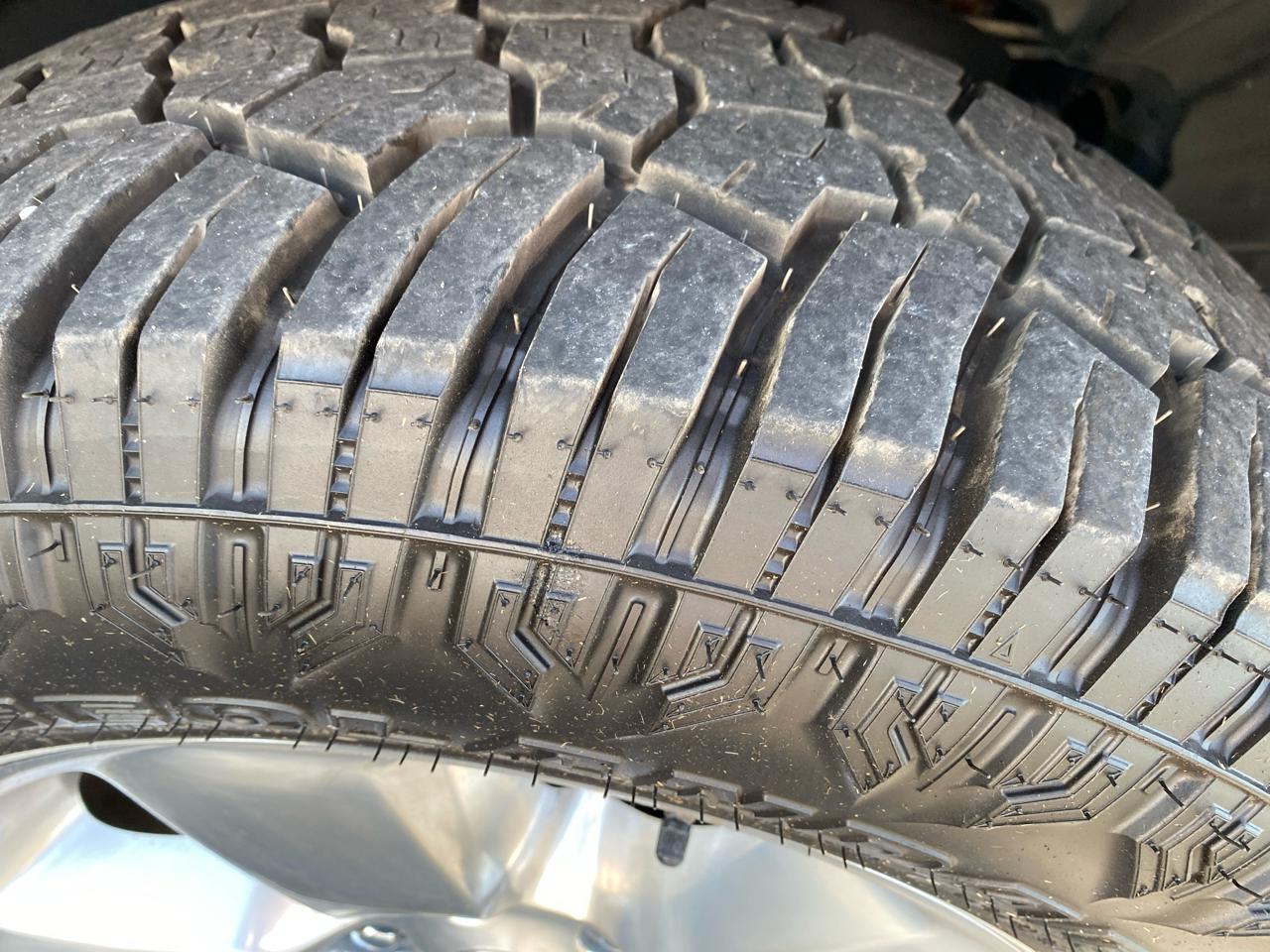 RAM 1500 4WD Crew Cab 140.5" Express 2014