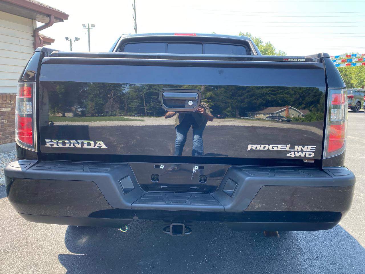 Honda Ridgeline 4WD Crew Cab Sport 2012