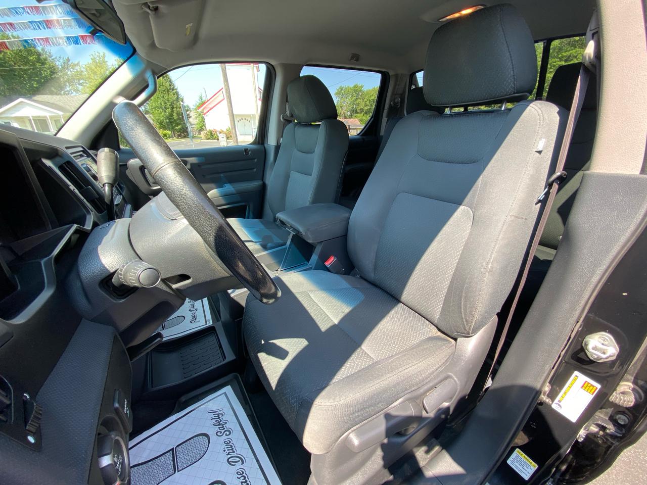Honda Ridgeline 4WD Crew Cab Sport 2012