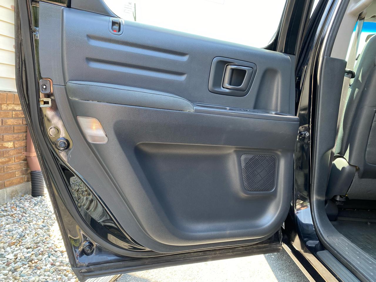 Honda Ridgeline 4WD Crew Cab Sport 2012
