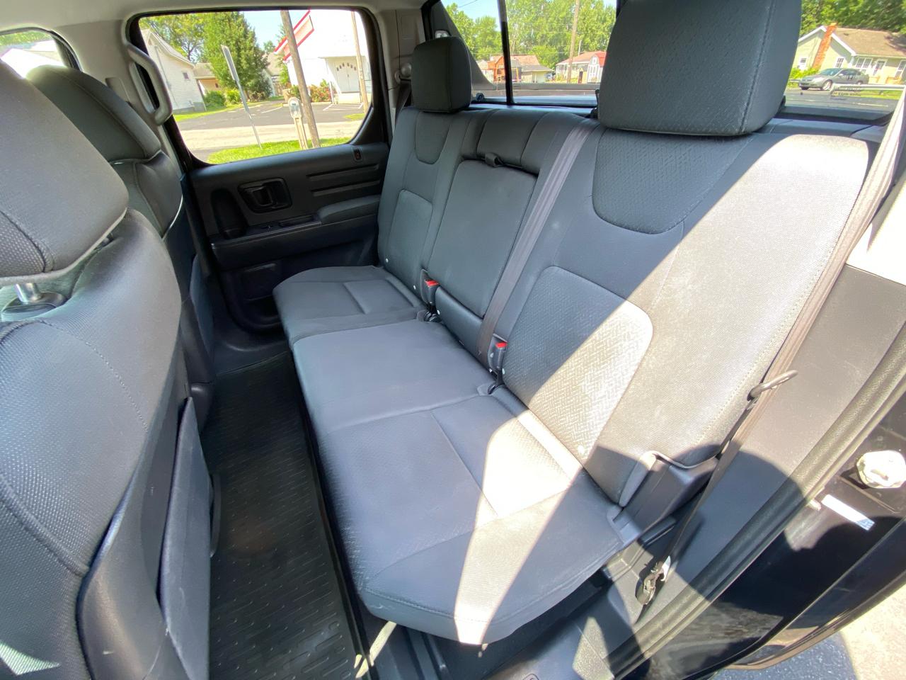 Honda Ridgeline 4WD Crew Cab Sport 2012