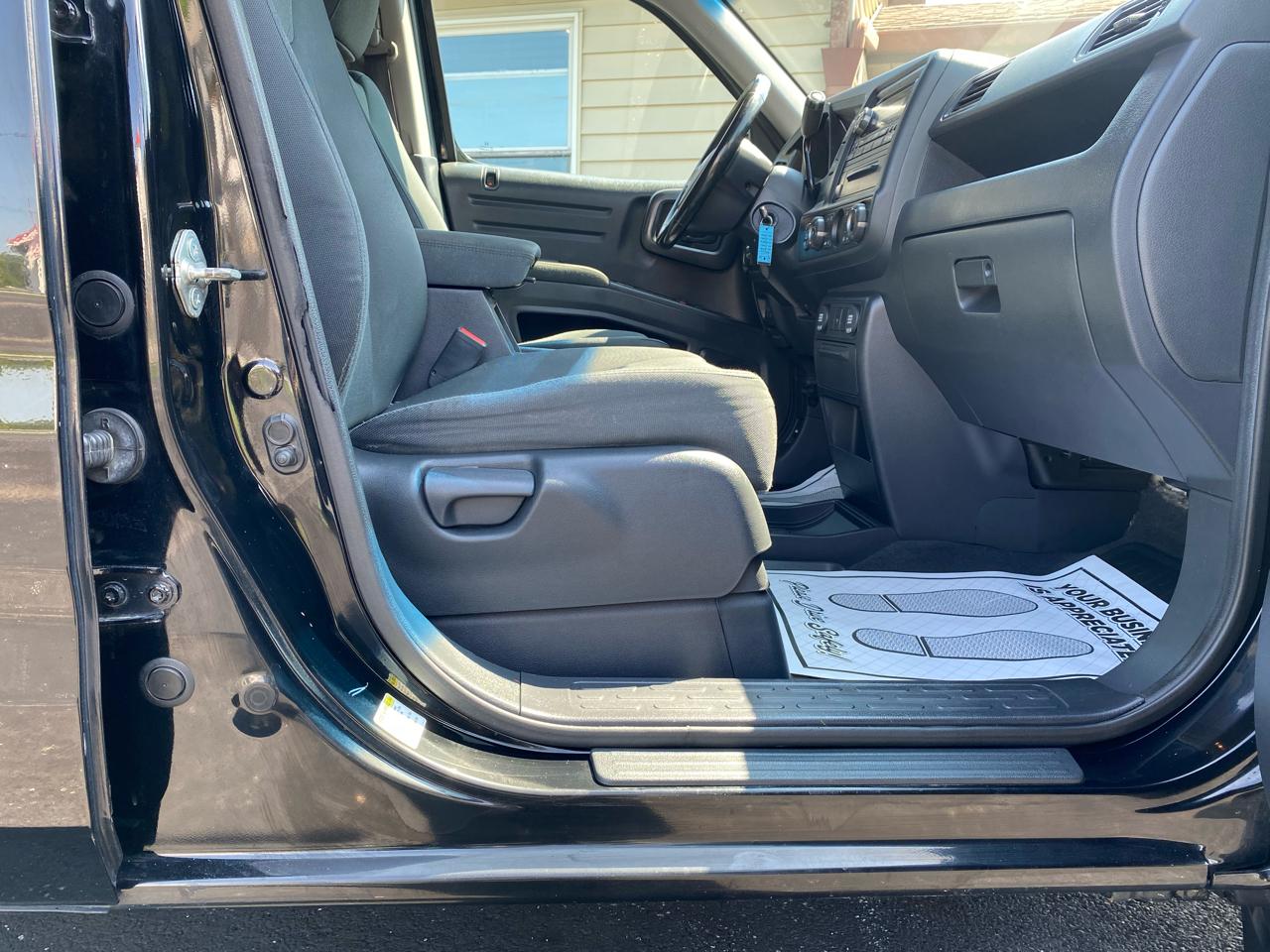 Honda Ridgeline 4WD Crew Cab Sport 2012