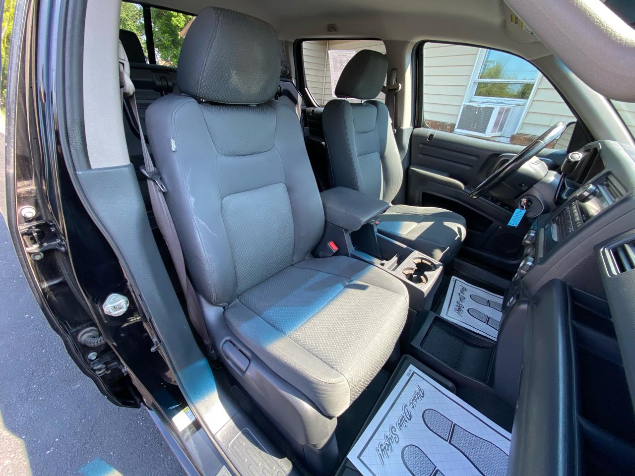Honda Ridgeline 4WD Crew Cab Sport 2012