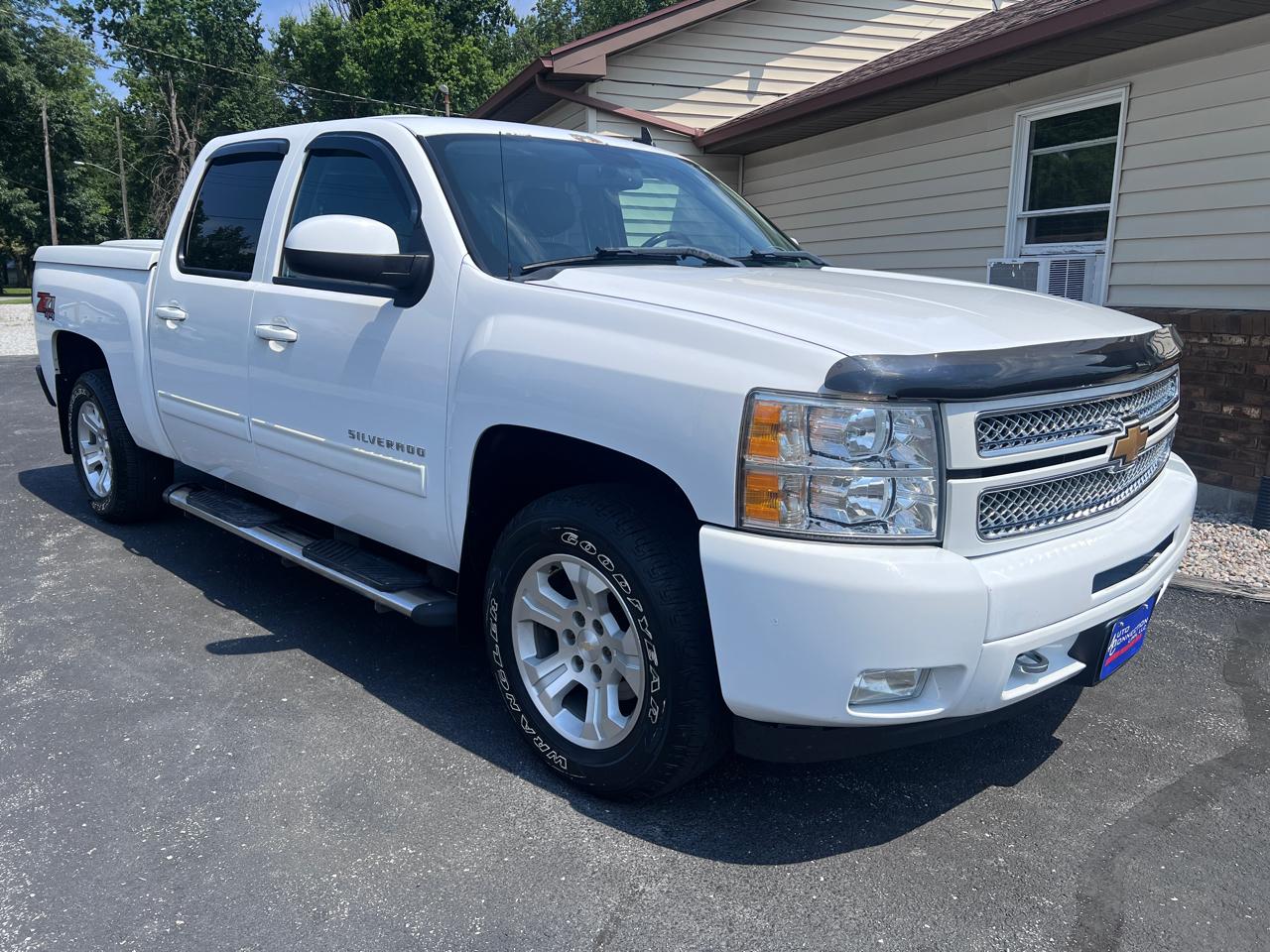 Chevrolet Silverado 1500 4WD Crew Cab 143.5" LT 2013