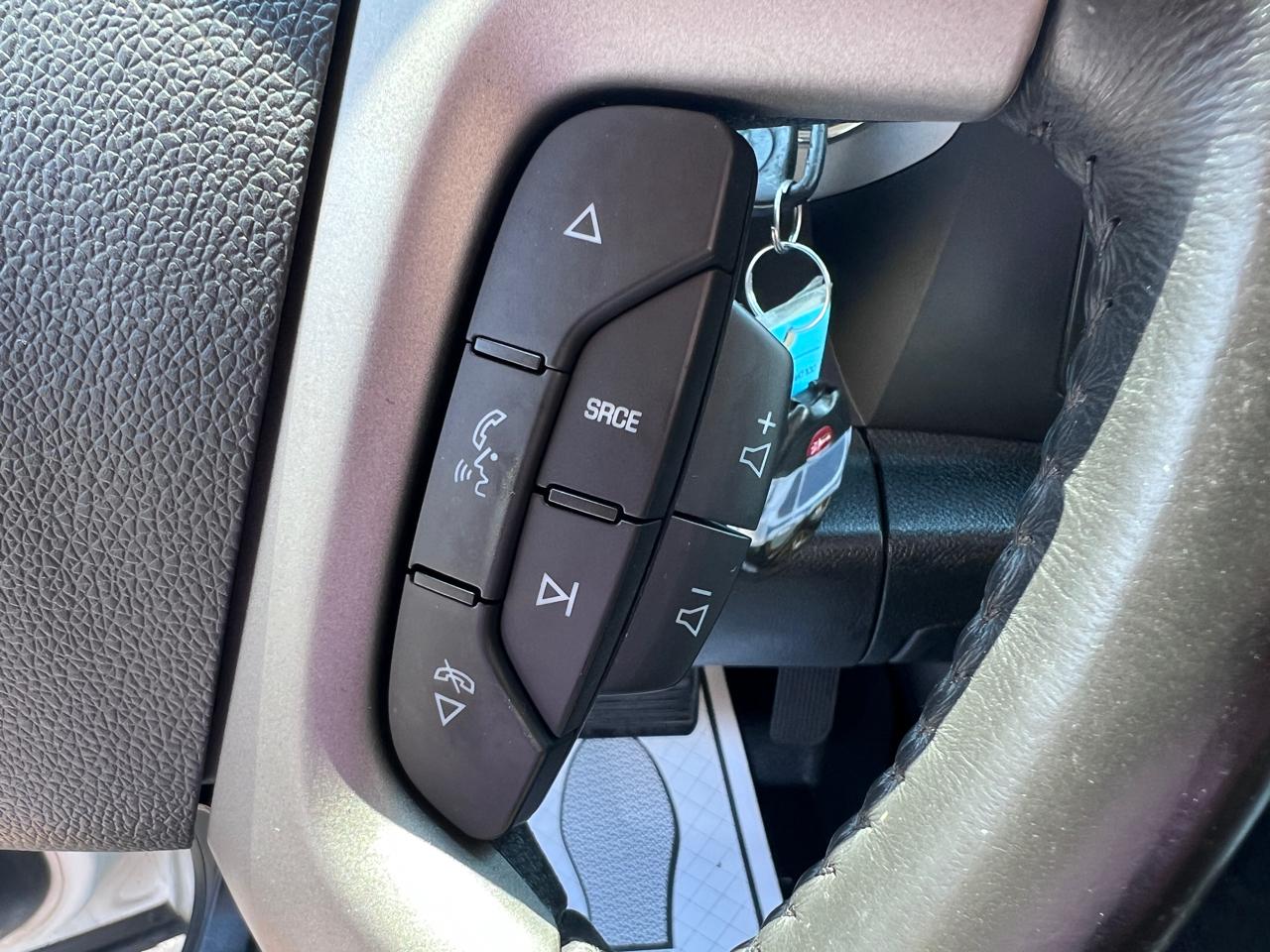 Chevrolet Silverado 1500 4WD Crew Cab 143.5" LT 2013