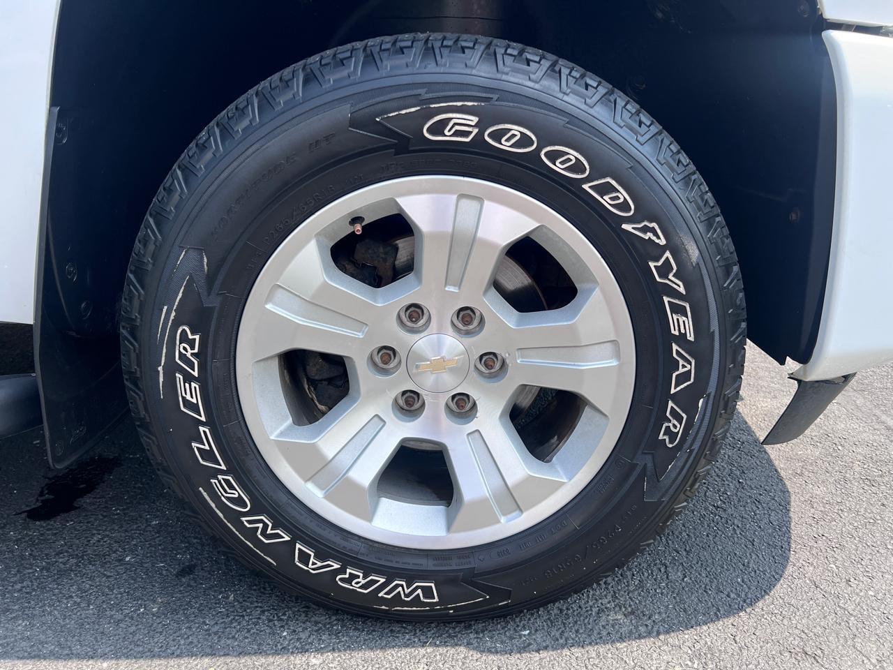 Chevrolet Silverado 1500 4WD Crew Cab 143.5" LT 2013
