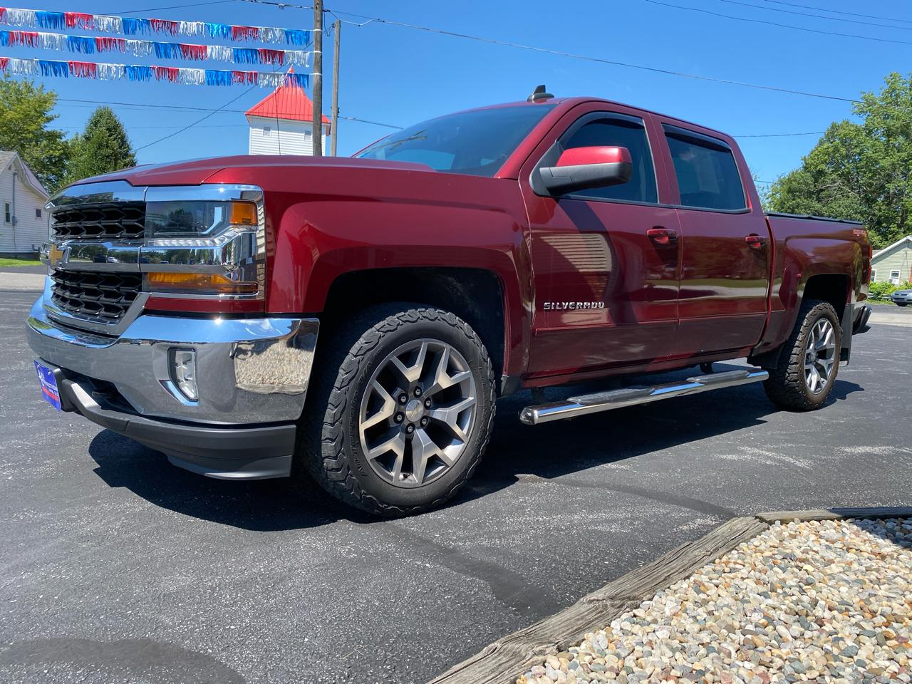 Chevrolet Silverado 1500 4WD Crew Cab 143.5" LT w/1LT 2017
