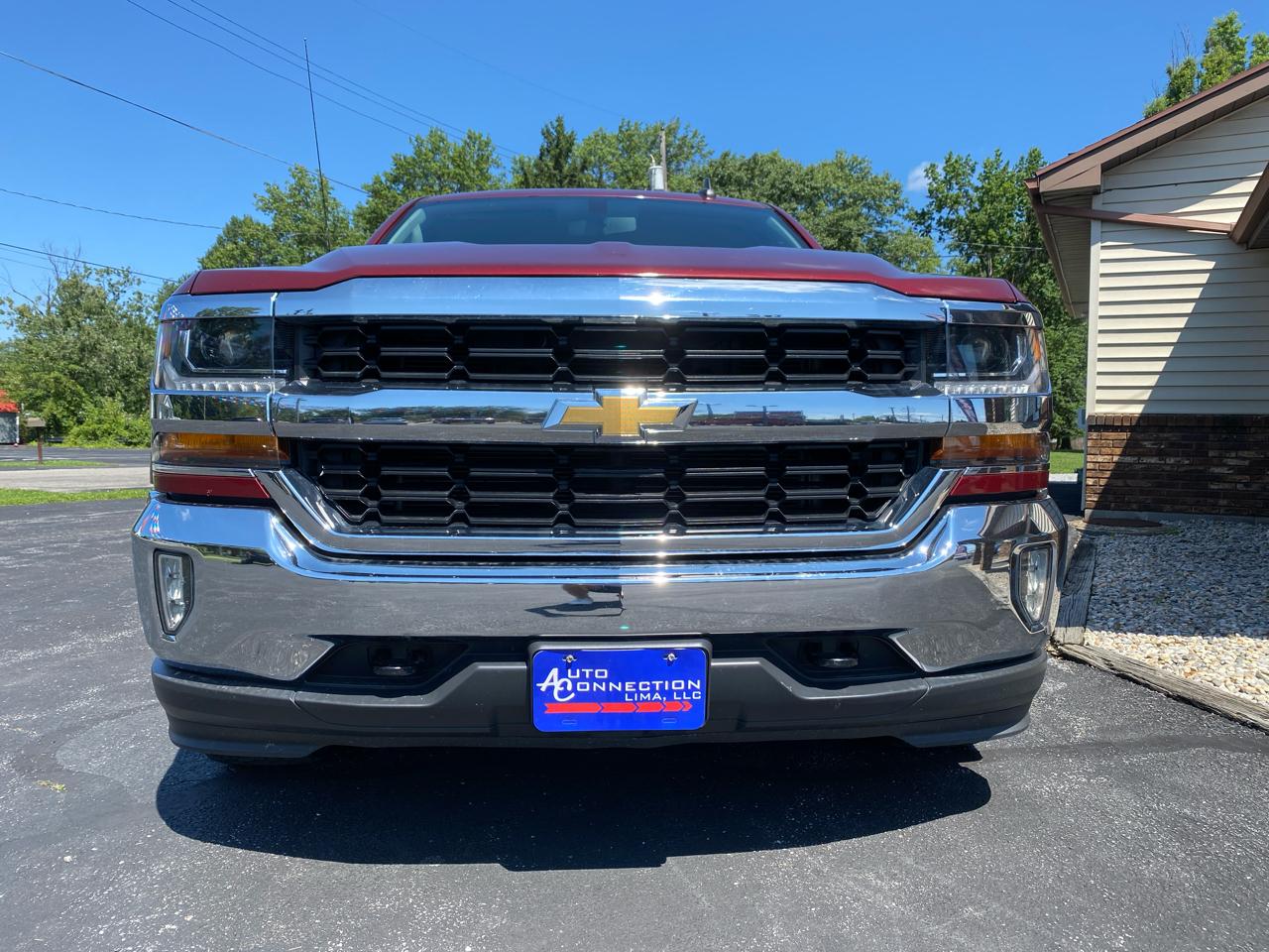 Chevrolet Silverado 1500 4WD Crew Cab 143.5" LT w/1LT 2017
