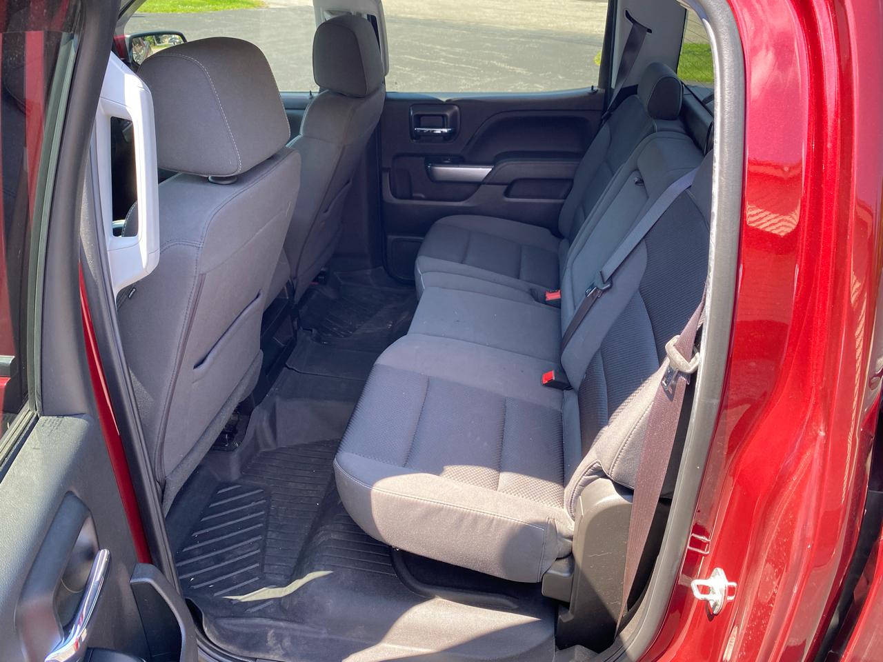 Chevrolet Silverado 1500 4WD Crew Cab 143.5" LT w/1LT 2017