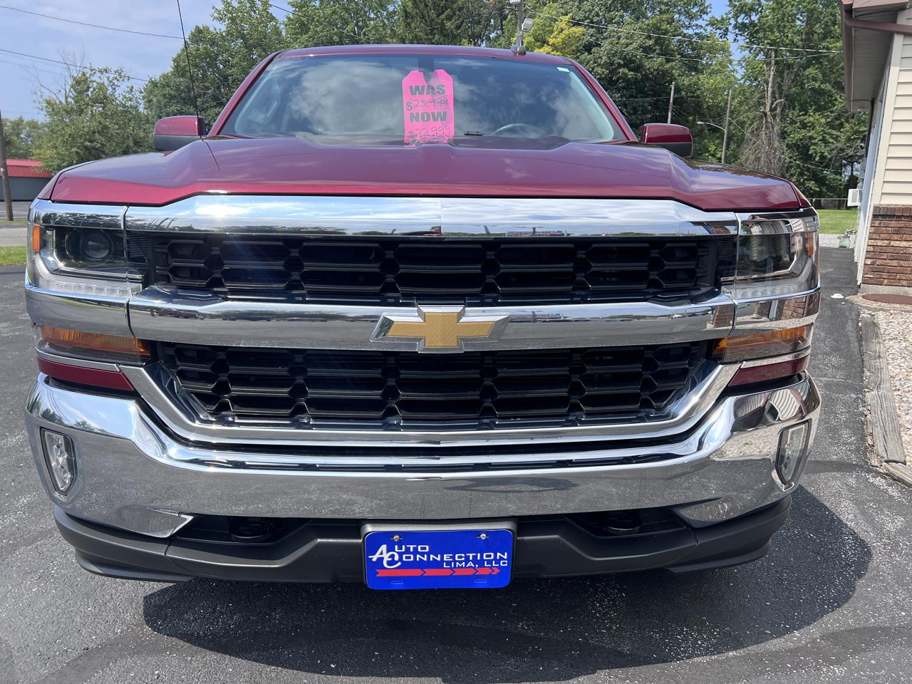 Chevrolet Silverado 1500 4WD Crew Cab 143.5" LT w/1LT 2017