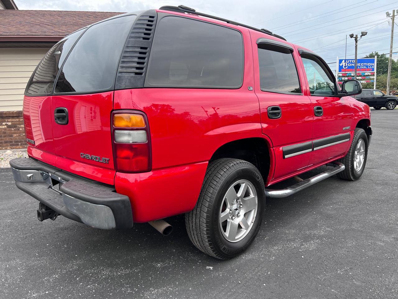 Chevrolet New Tahoe 4dr 4WD LS 2000