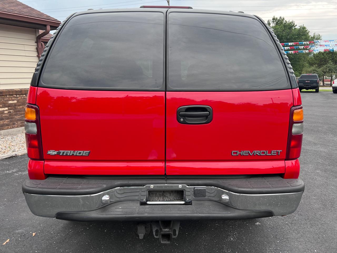 Chevrolet New Tahoe 4dr 4WD LS 2000