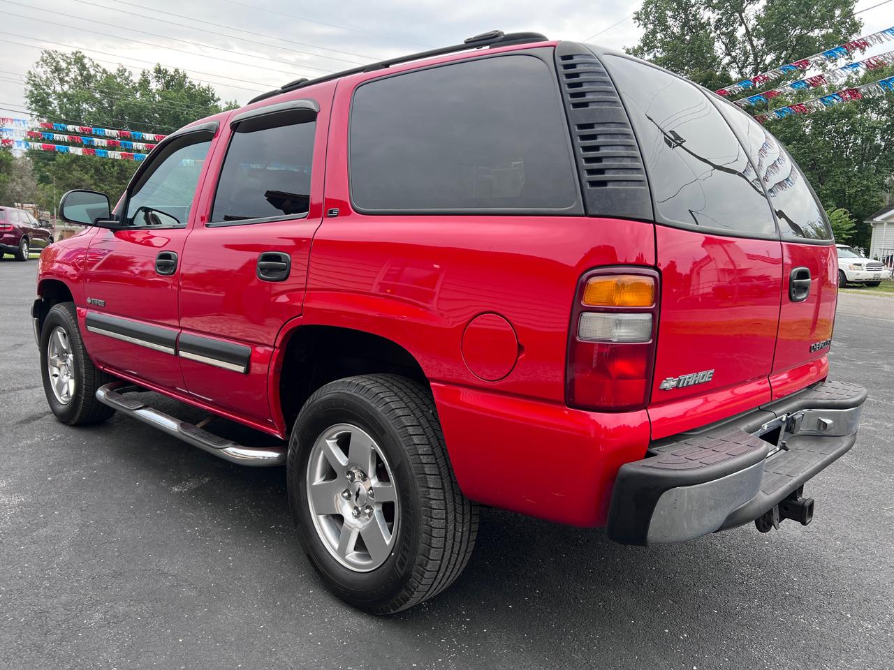 Chevrolet New Tahoe 4dr 4WD LS 2000