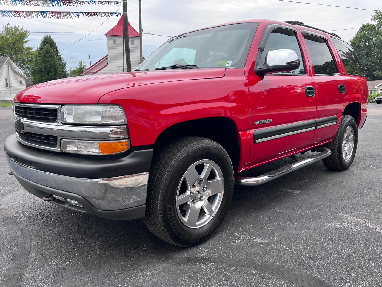Chevrolet New Tahoe 4dr 4WD LS 2000