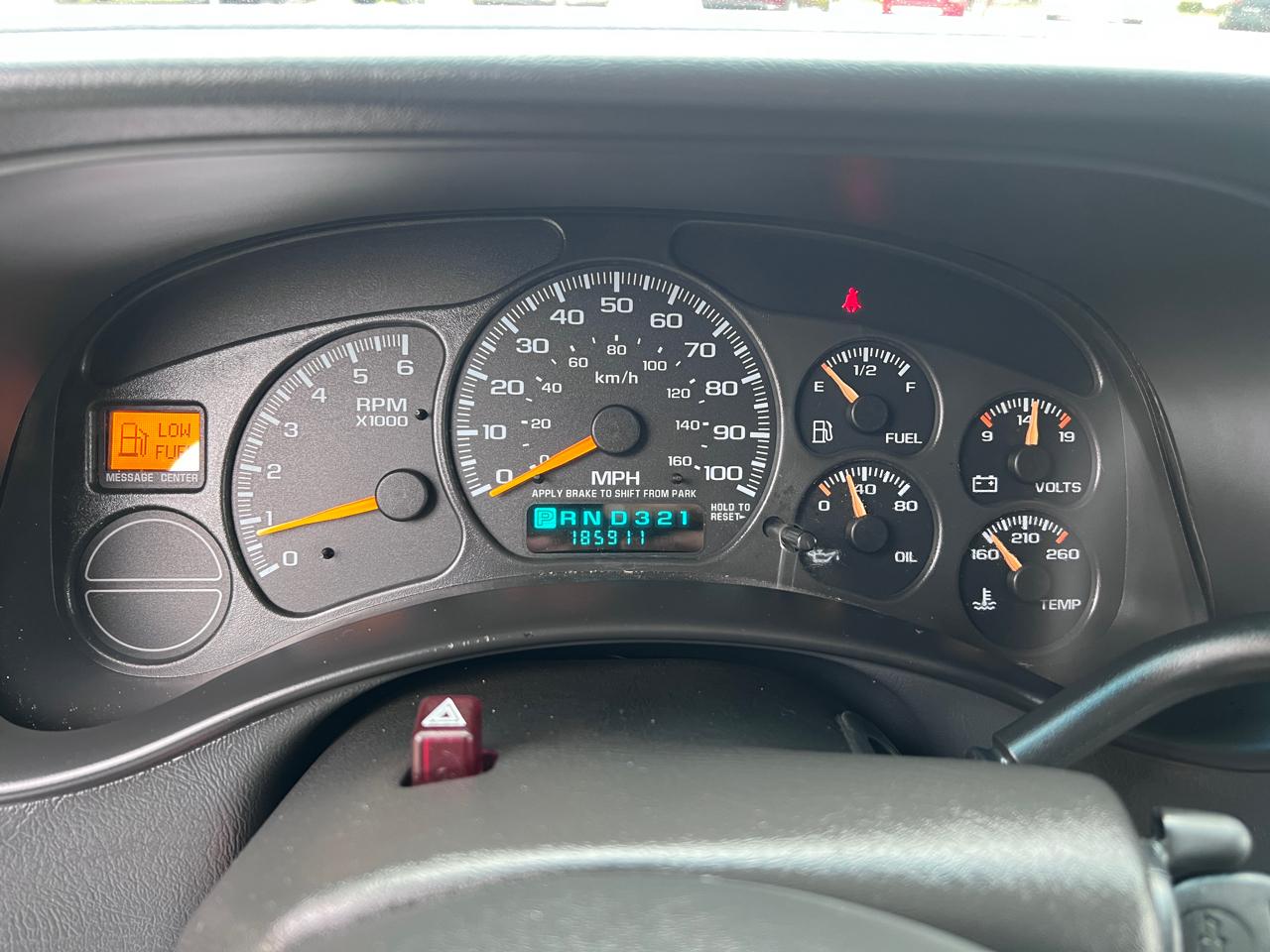 Chevrolet New Tahoe 4dr 4WD LS 2000