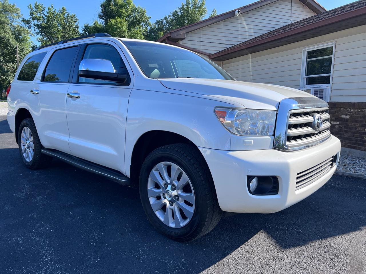 Toyota Sequoia Platinum 4WD FFV (Natl) 2017