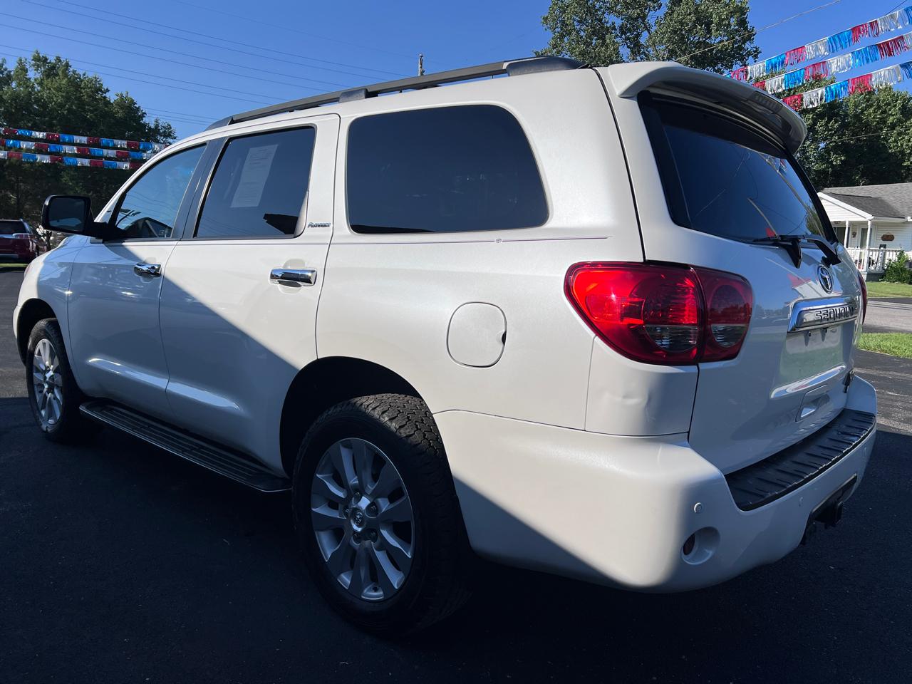 Toyota Sequoia Platinum 4WD FFV (Natl) 2017