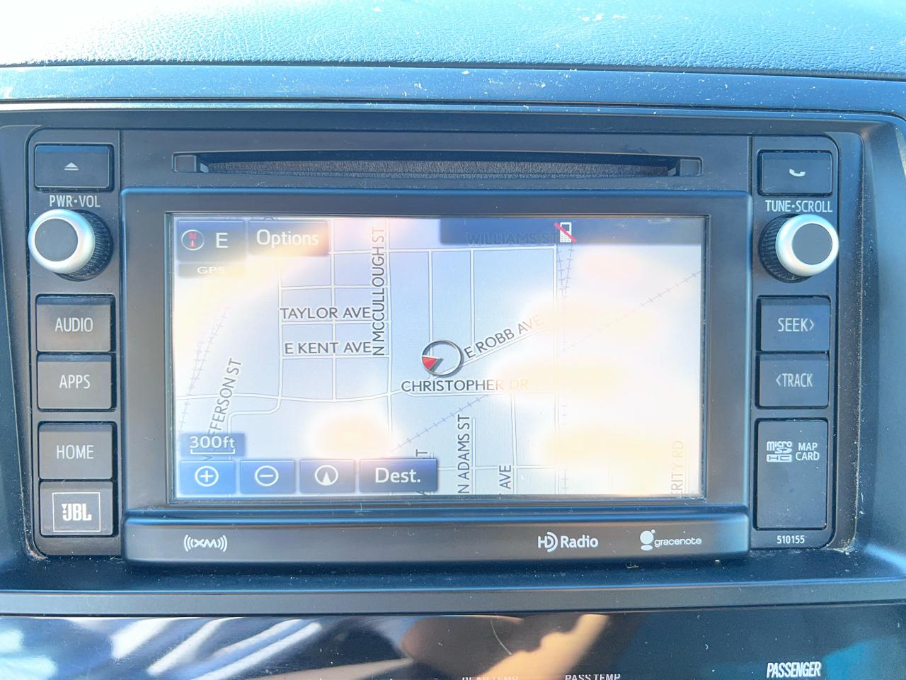 Toyota Sequoia Platinum 4WD FFV (Natl) 2017