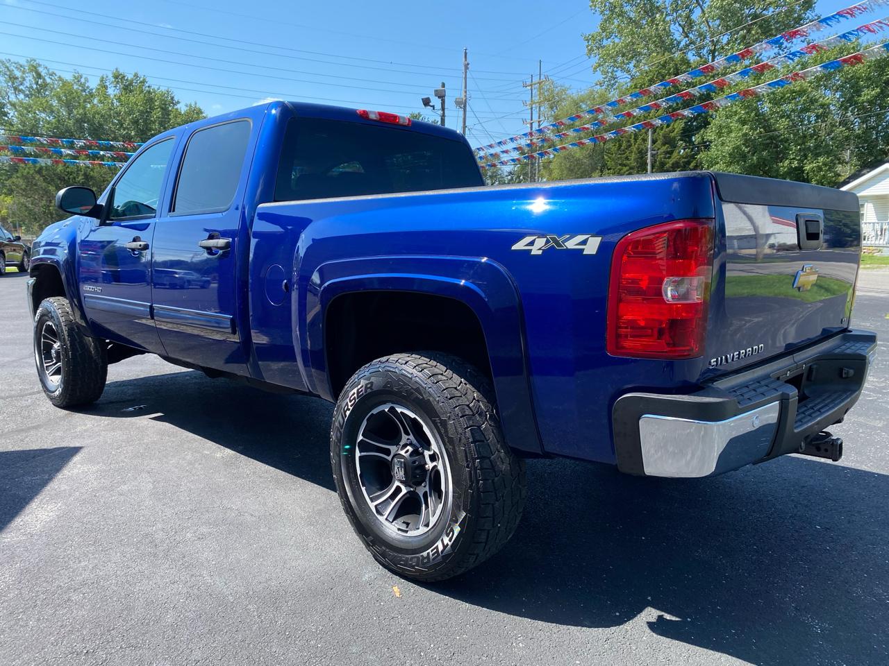 Chevrolet Silverado 2500HD 4WD Crew Cab 153.7" LT 2013