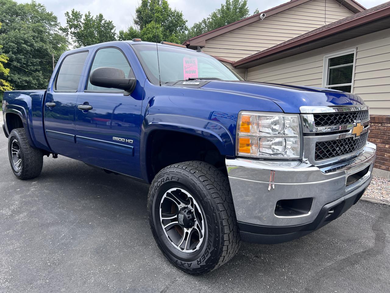 Chevrolet Silverado 2500HD 4WD Crew Cab 153.7" LT 2013