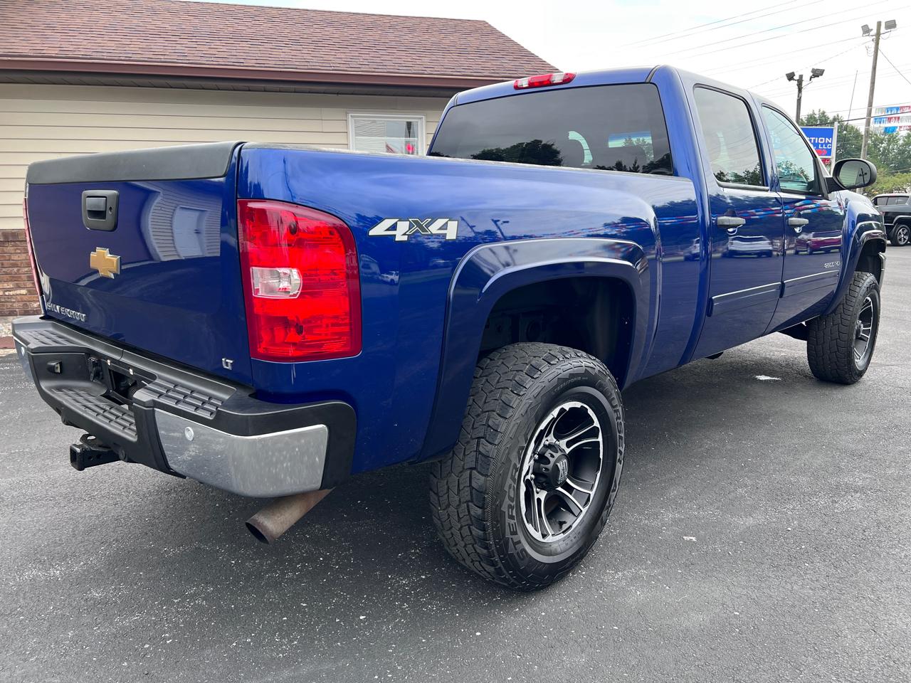 Chevrolet Silverado 2500HD 4WD Crew Cab 153.7" LT 2013