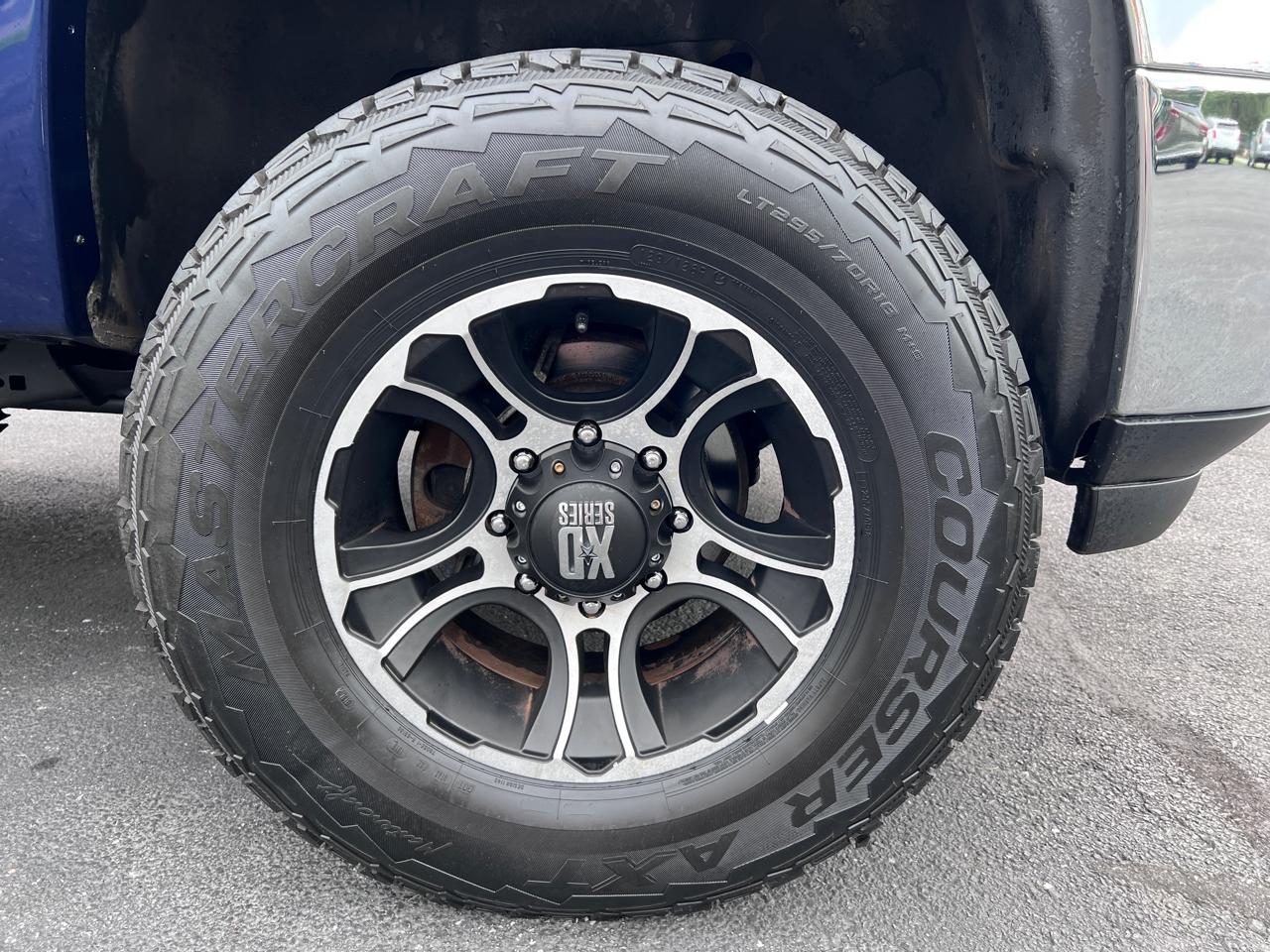 Chevrolet Silverado 2500HD 4WD Crew Cab 153.7" LT 2013