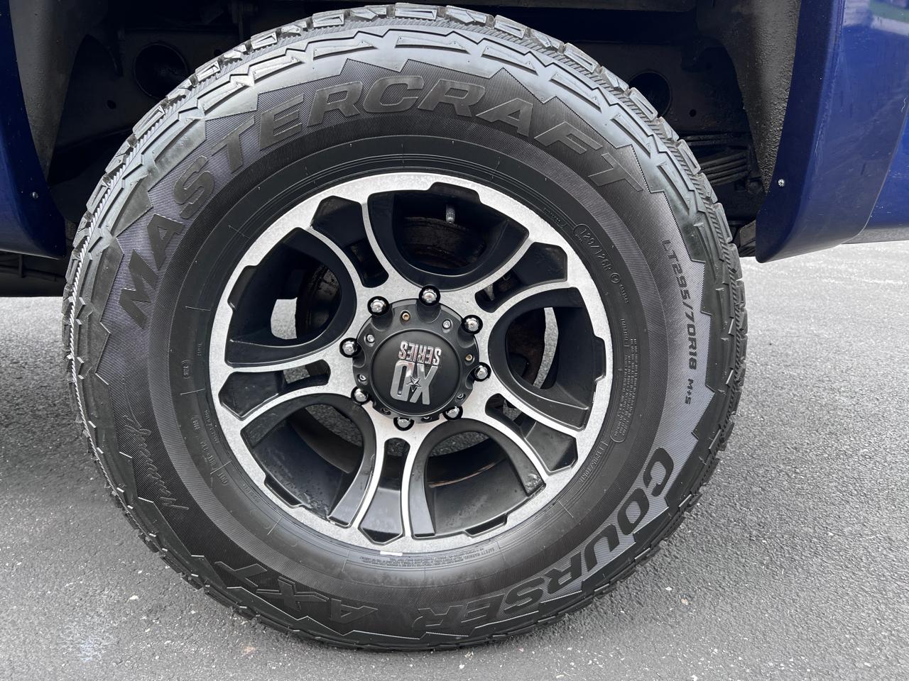 Chevrolet Silverado 2500HD 4WD Crew Cab 153.7" LT 2013