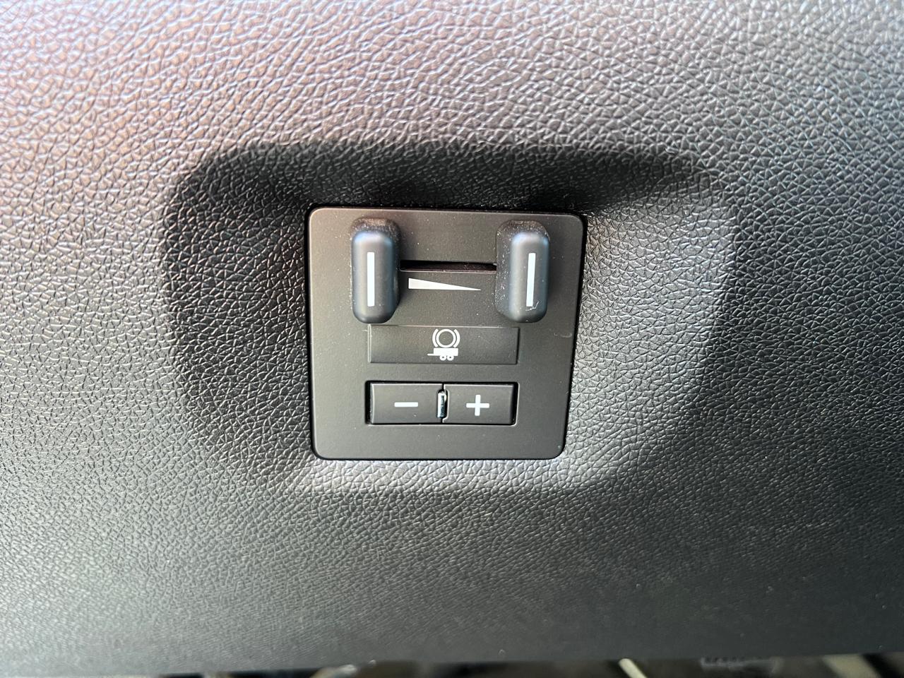 Chevrolet Silverado 2500HD 4WD Crew Cab 153" LT 2010