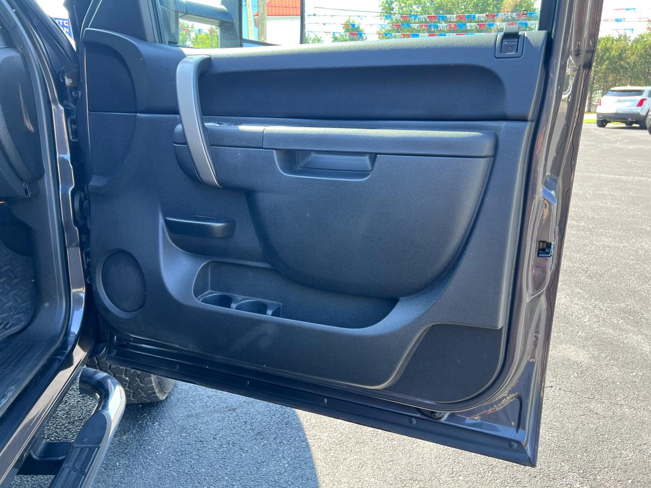 Chevrolet Silverado 2500HD 4WD Crew Cab 153" LT 2010