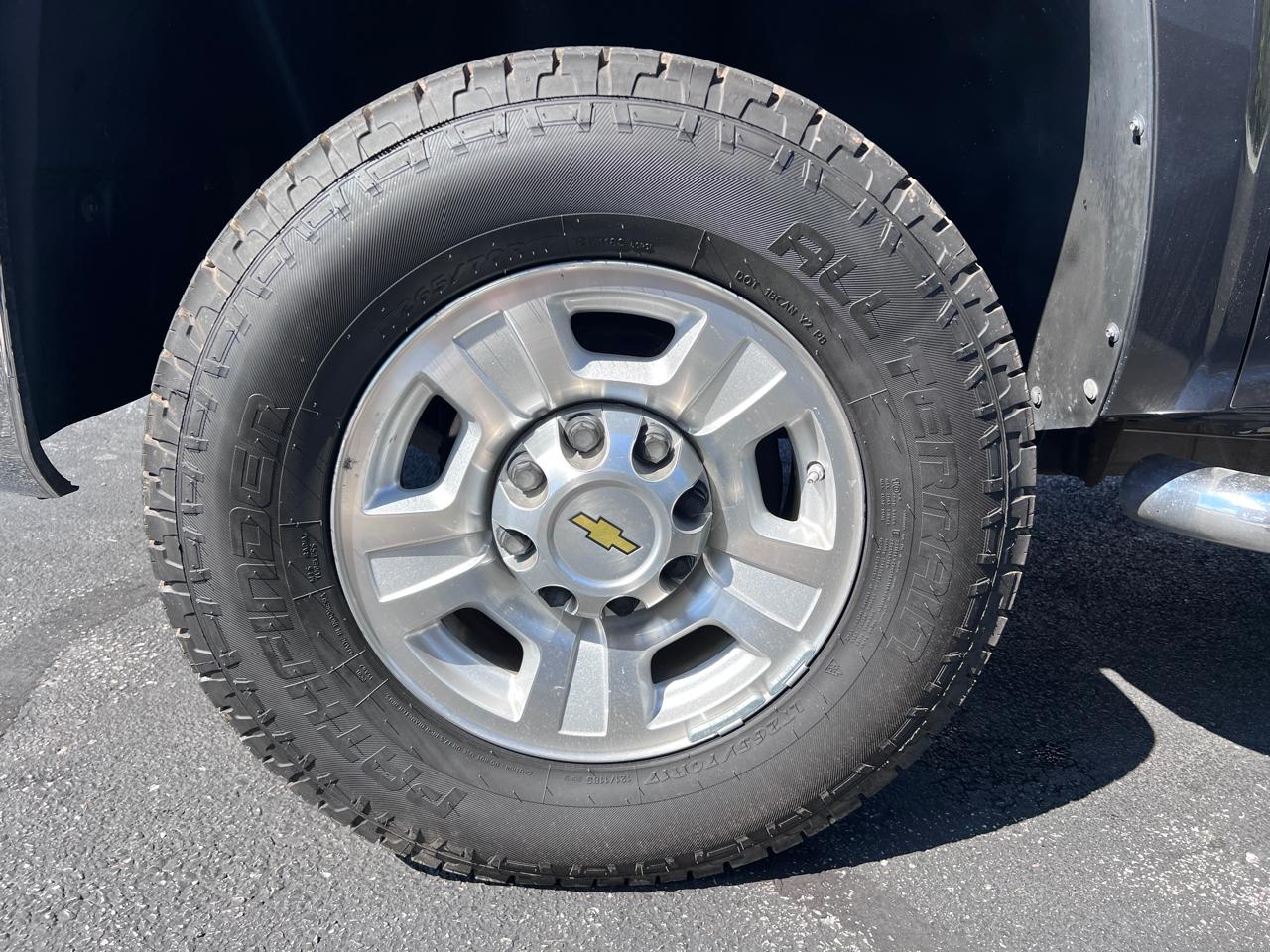 Chevrolet Silverado 2500HD 4WD Crew Cab 153" LT 2010