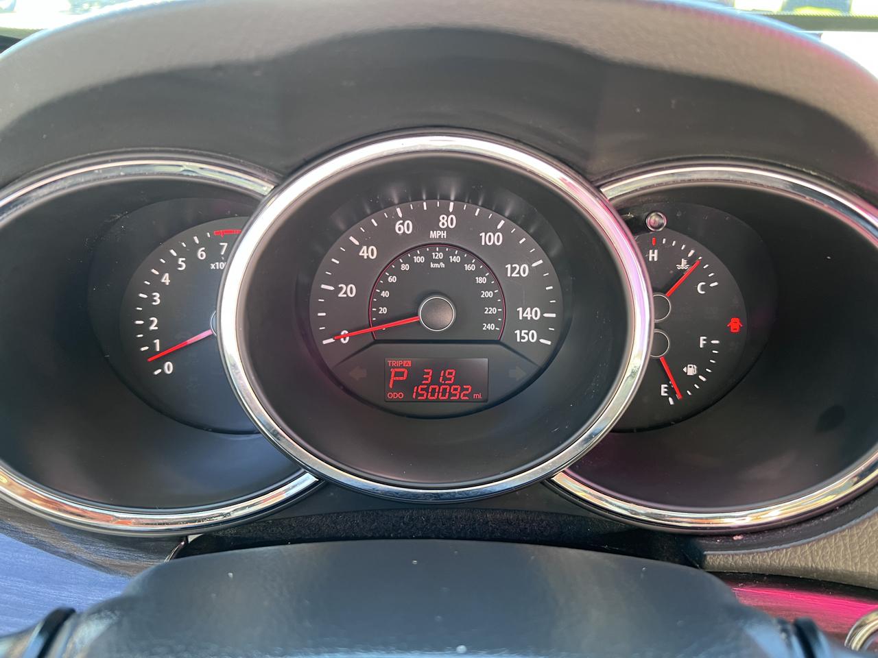 Kia Sorento 2WD 4dr V6 EX 2011