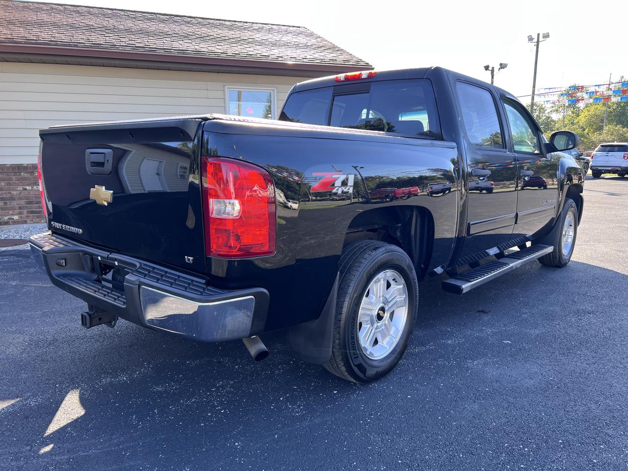 Chevrolet Silverado 1500 4WD Crew Cab 143.5" LT 2013