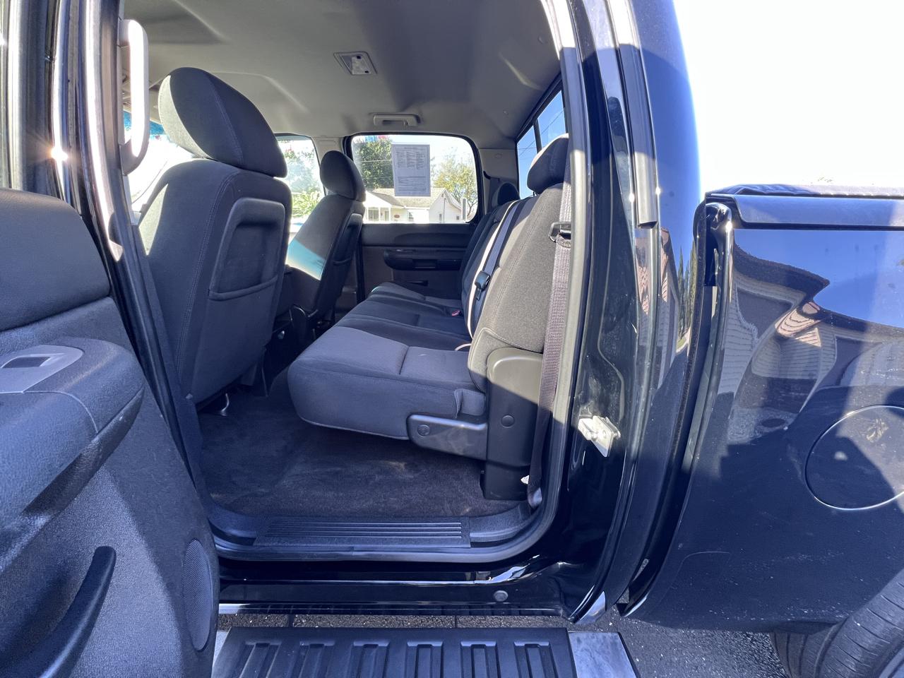 Chevrolet Silverado 1500 4WD Crew Cab 143.5" LT 2013