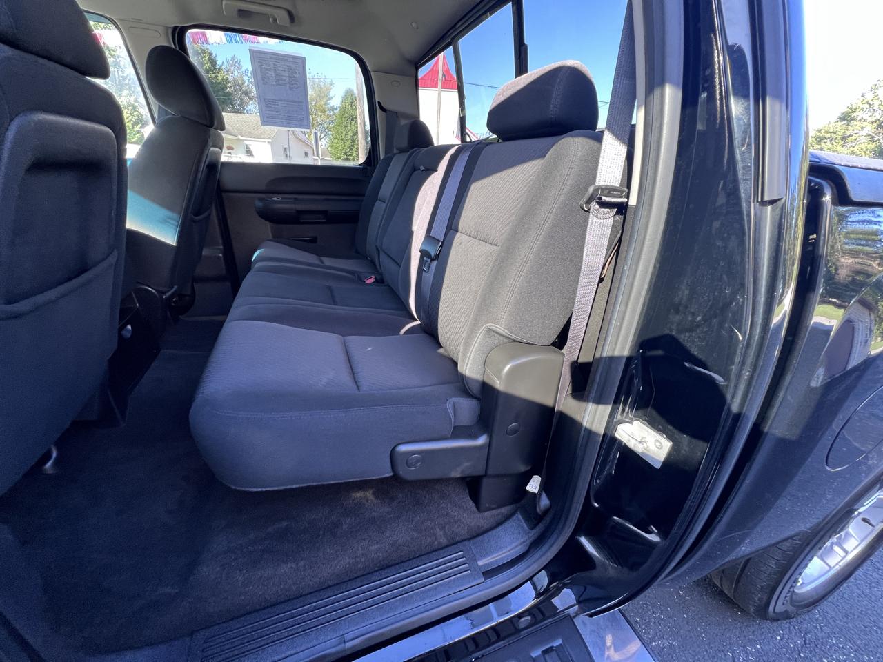 Chevrolet Silverado 1500 4WD Crew Cab 143.5" LT 2013