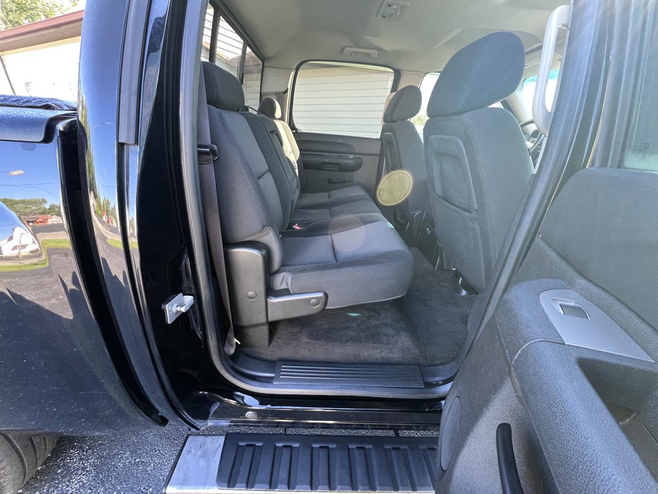 Chevrolet Silverado 1500 4WD Crew Cab 143.5" LT 2013