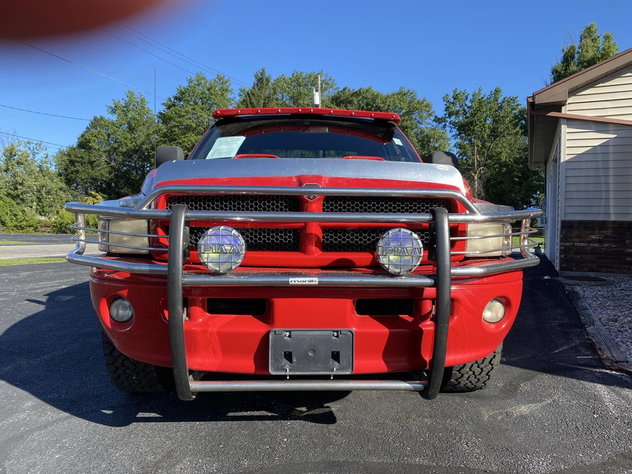 Dodge Ram 1500 2dr Club Cab 139" WB 2001