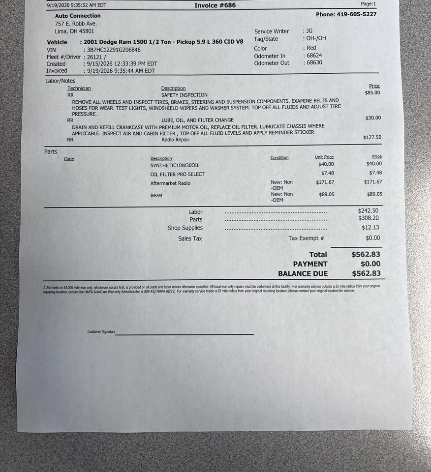 Dodge Ram 1500 2dr Club Cab 139" WB 2001