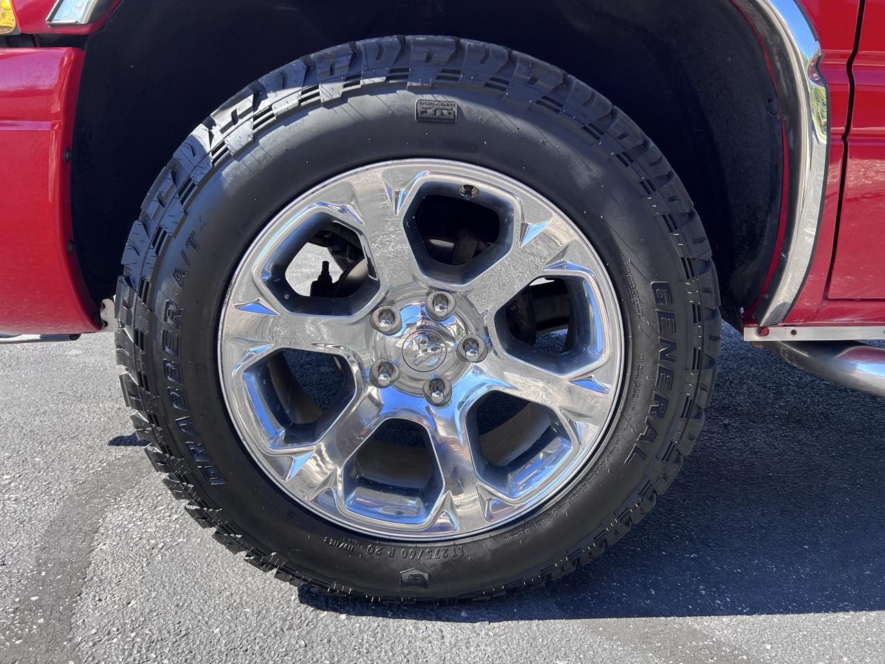 Dodge Ram 1500 2dr Club Cab 139" WB 2001