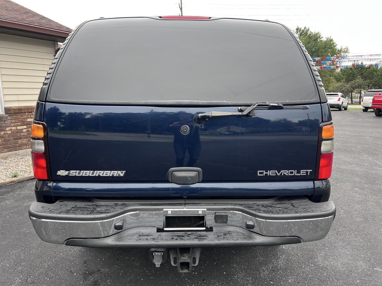 Chevrolet Suburban 4dr 2500 4WD LT 2005
