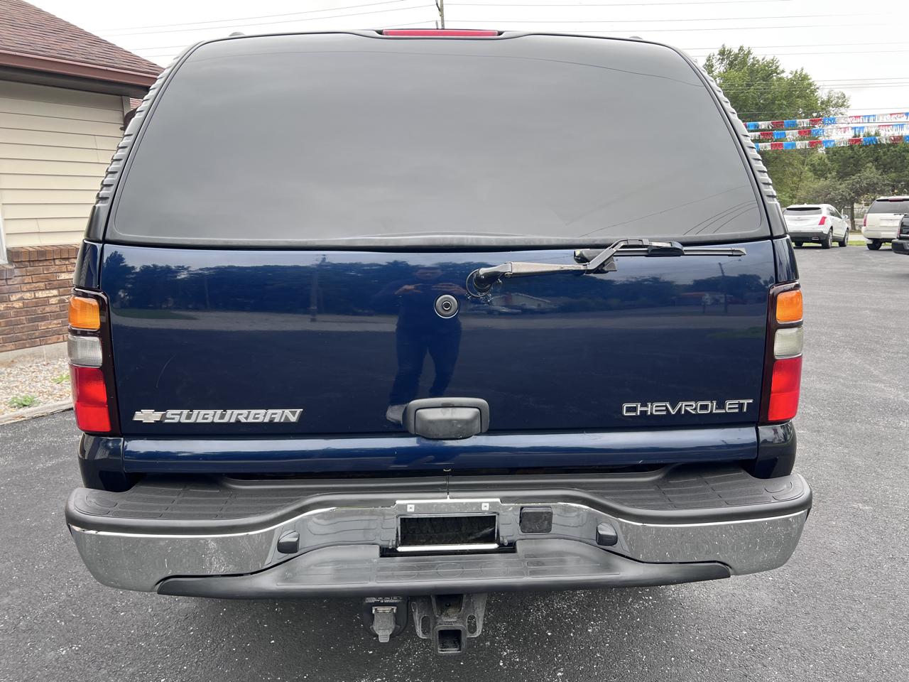 Chevrolet Suburban 4dr 2500 4WD LT 2005