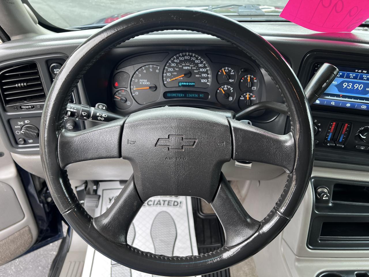 Chevrolet Suburban 4dr 2500 4WD LT 2005