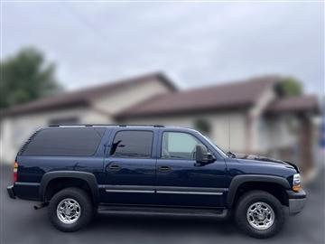 2005 Chevrolet Suburban 4dr 2500 4WD LT